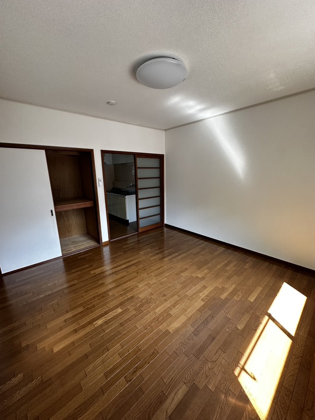 居室収納側(4号)
